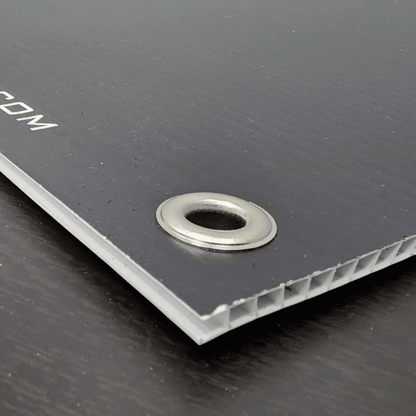 Cible drone Lidar haute visibilité avec logo personnalisable, conçue pour des relevés topographiques précis.